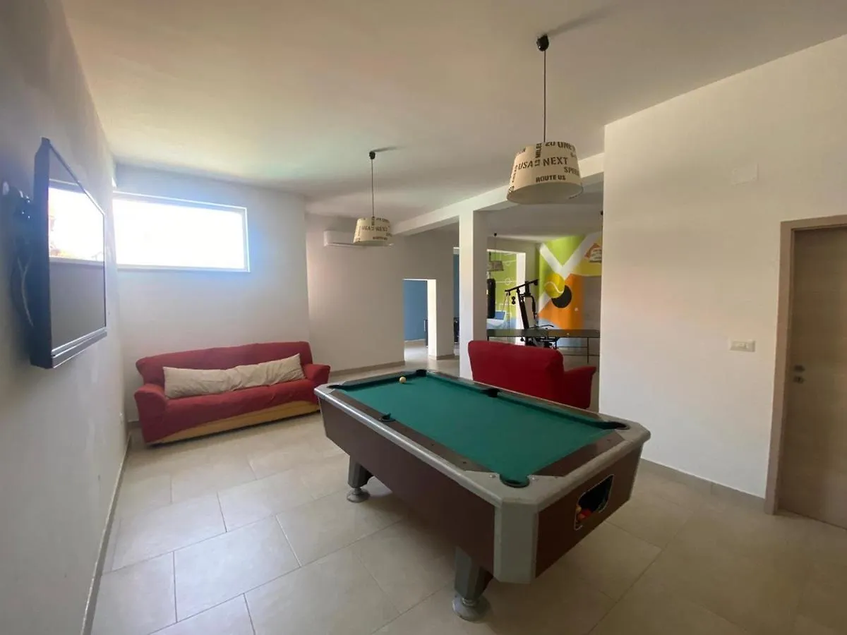 Villa Valtrazza Tar-Vabriga 4*,