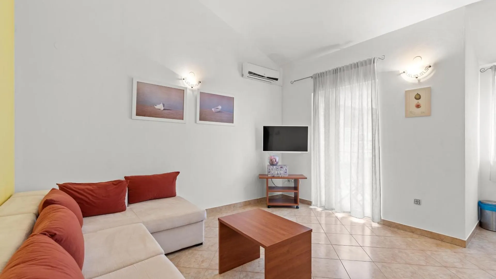 Villa Valtrazza Tar-Vabriga 4*,