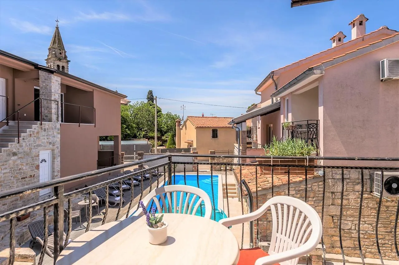 Villa Valtrazza Tar-Vabriga Gasthuis