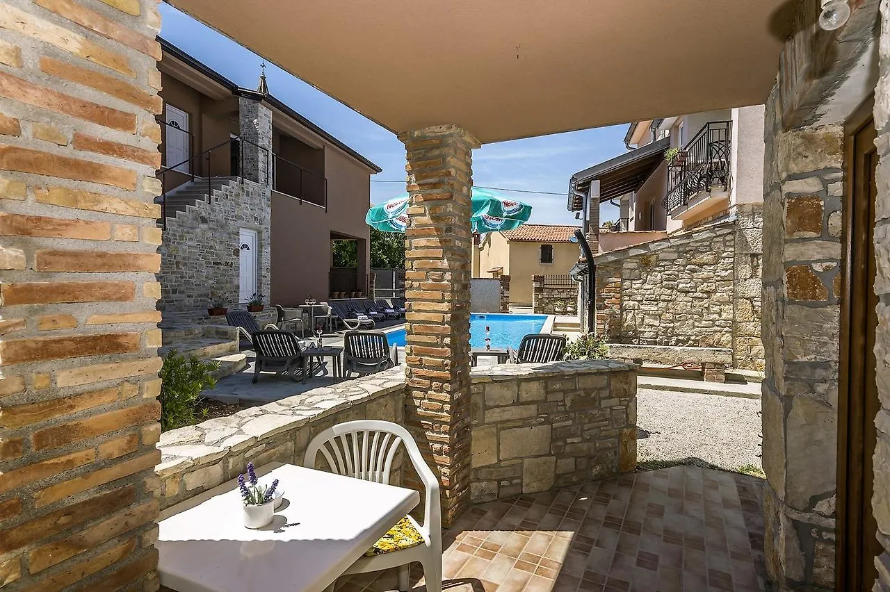 Villa Valtrazza Tar-Vabriga 4*,  Kroatië