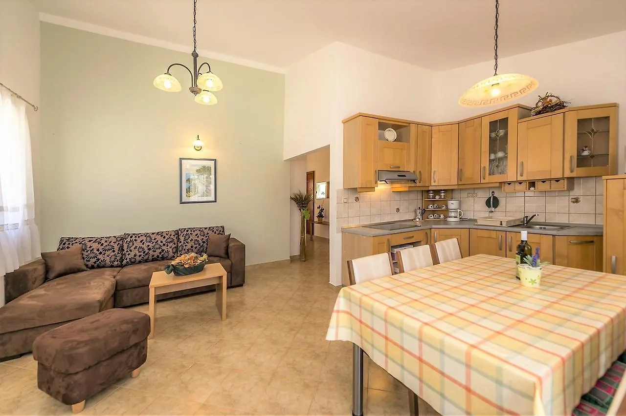 Villa Valtrazza Tar-Vabriga Gasthuis
