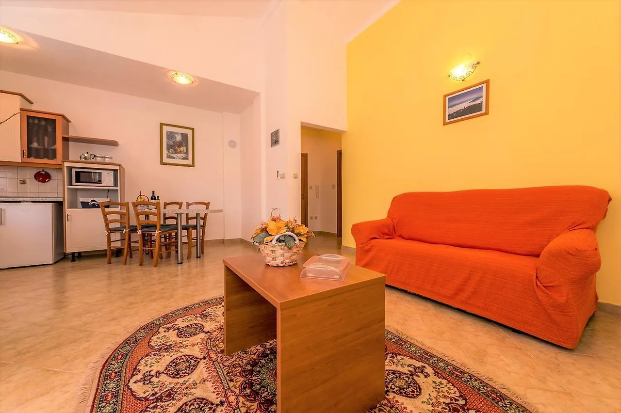 Gasthuis Villa Valtrazza Tar-Vabriga
