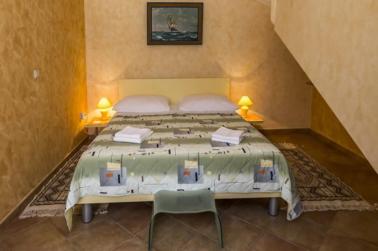 Villa Valtrazza Tar-Vabriga