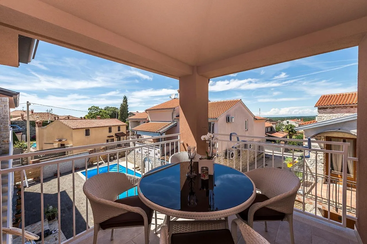 Villa Valtrazza Tar-Vabriga