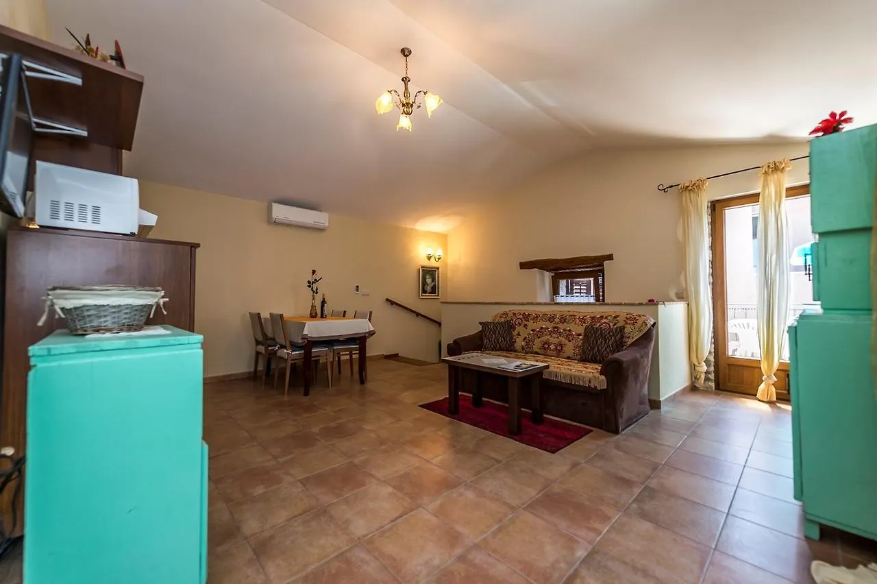 Villa Valtrazza Tar-Vabriga