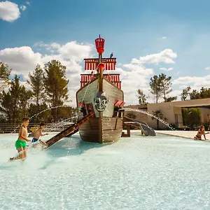 Vakantiepark Mobile Homes Santa Marina, Lanterna, Tar-Vabriga