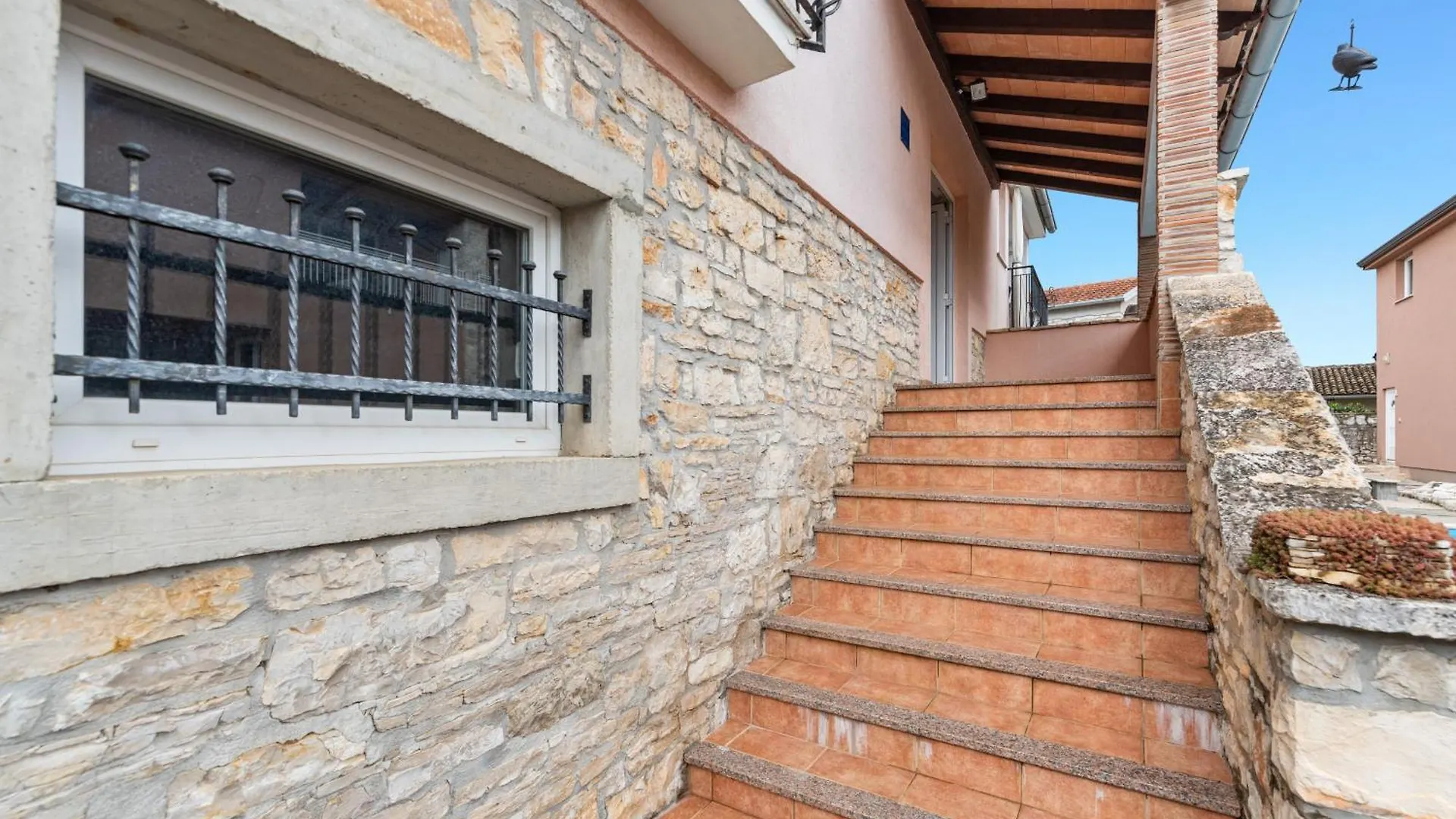 Tar-Vabriga Villa Valtrazza 4*,